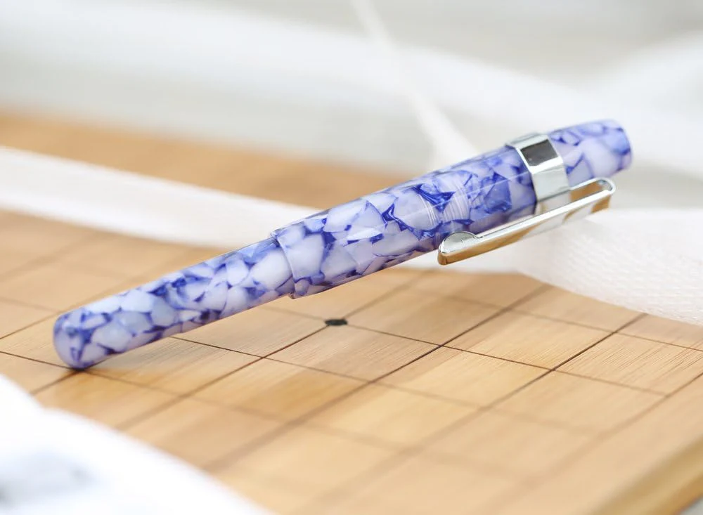 Delike Alpha Resin Fountain Pen – Extra Fine Nib 0.38mm (Ice Crystal Blue) - Image 5