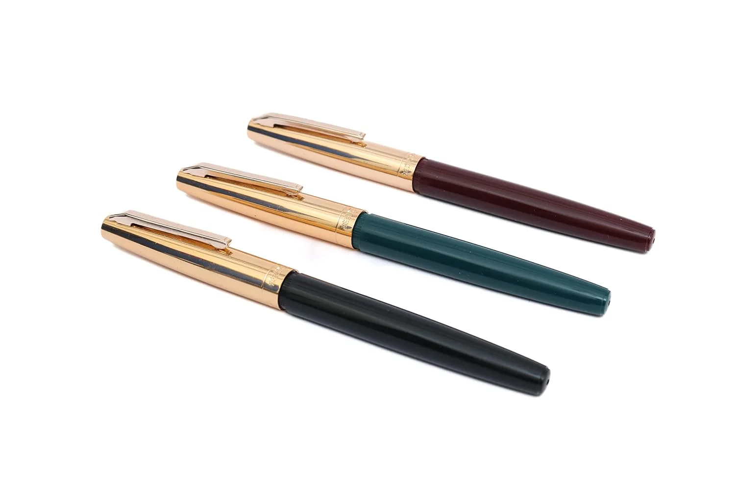 Hero Pen 332 Original Fountain Pen Set – Iridium Nib, Gold Cap, Black, Green, and Maroon (Pack of 3) - Image 3
