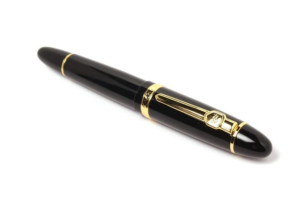 Jinhao 159 Heavyweight Signature Fountain Pen – Shiny Black with Gold Trims, Streamlined Design, Medium Nib & Ink Converter - Image 4