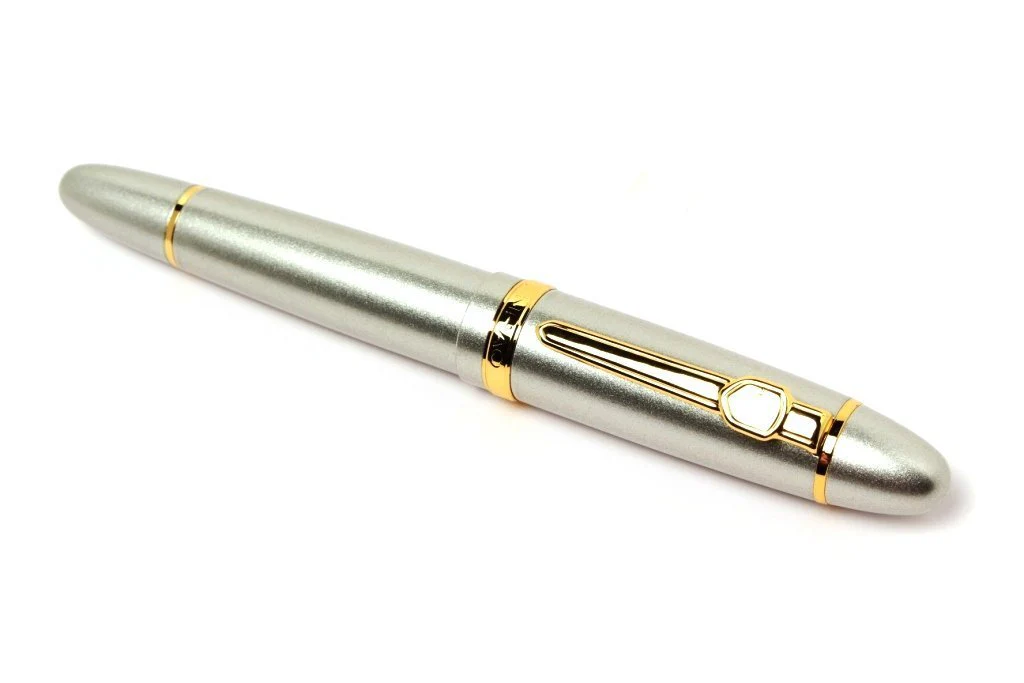 Jinhao 159 Heavyweight Signature Fountain Pen – Shiny Silver with Gold Trims, Streamlined Design, Medium Nib & Ink Converter - Image 3