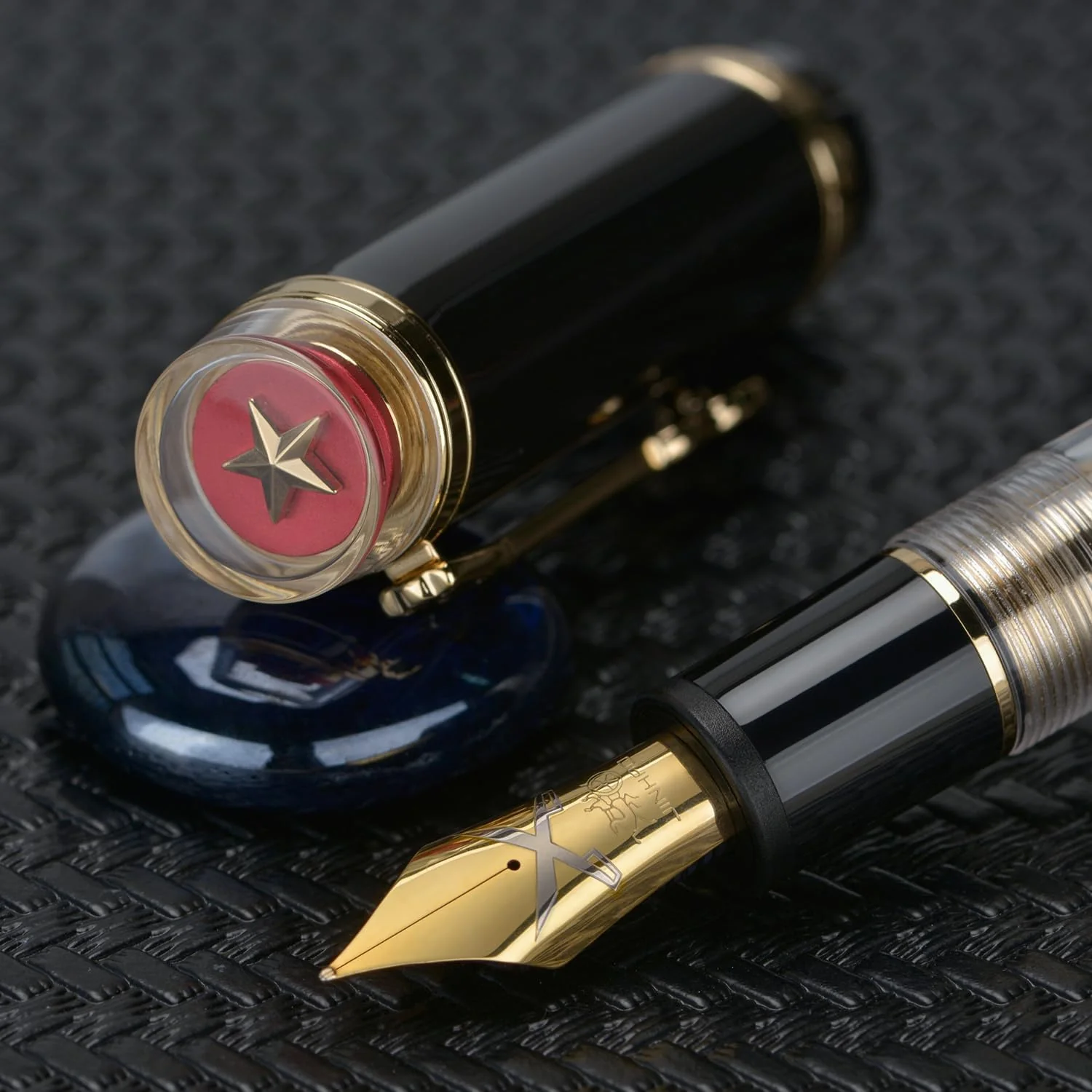 Jinhao 1935 Tiandao Series Fountain Pen – Black & Clear Acrylic Body, Dualtone Medium Nib, Gold Guitar Clip With Large Converter - Image 4