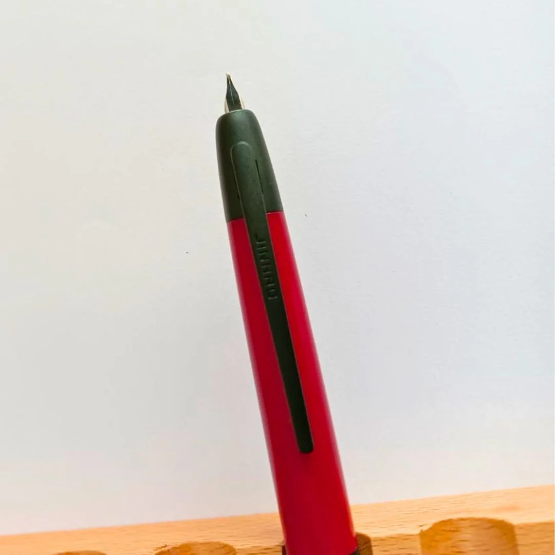Jinhao 20 Press Retractable Fountain Pen – Palace Red Colors- Plastic Body (Black clip) – Fine & Extra Fine Nib with Converter – Smooth Writing Daily Pen (No Ink Included) - Image 2