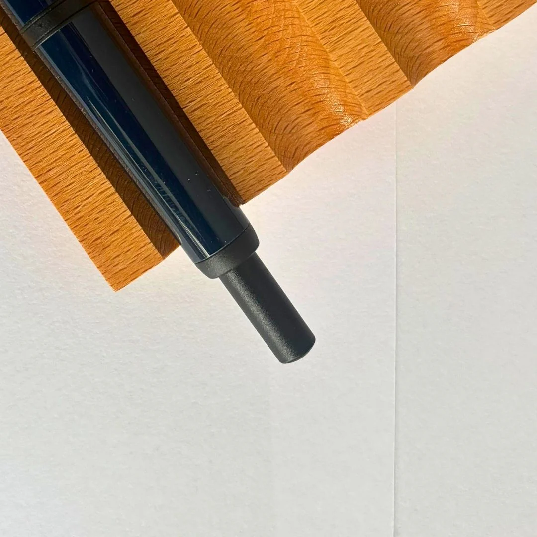 Jinhao 20 Press Retractable Fountain Pen –Dark Blue Colors – Plastic Body (Black clip) -Fine & Extra Fine Nib with Converter –  Smooth Writing Daily Pen (No Ink Included) - Image 4
