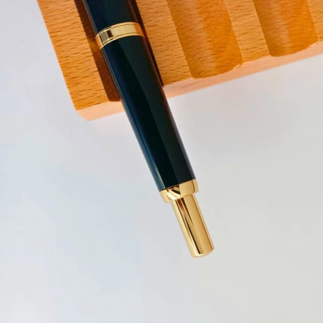Jinhao 20 Press Retractable Fountain Pen –Dark Blue Colors- Plastic Body (Golden clip) – Fine & Extra Fine Nib with Converter –  Smooth Writing Daily Pen (No Ink Included) - Image 4