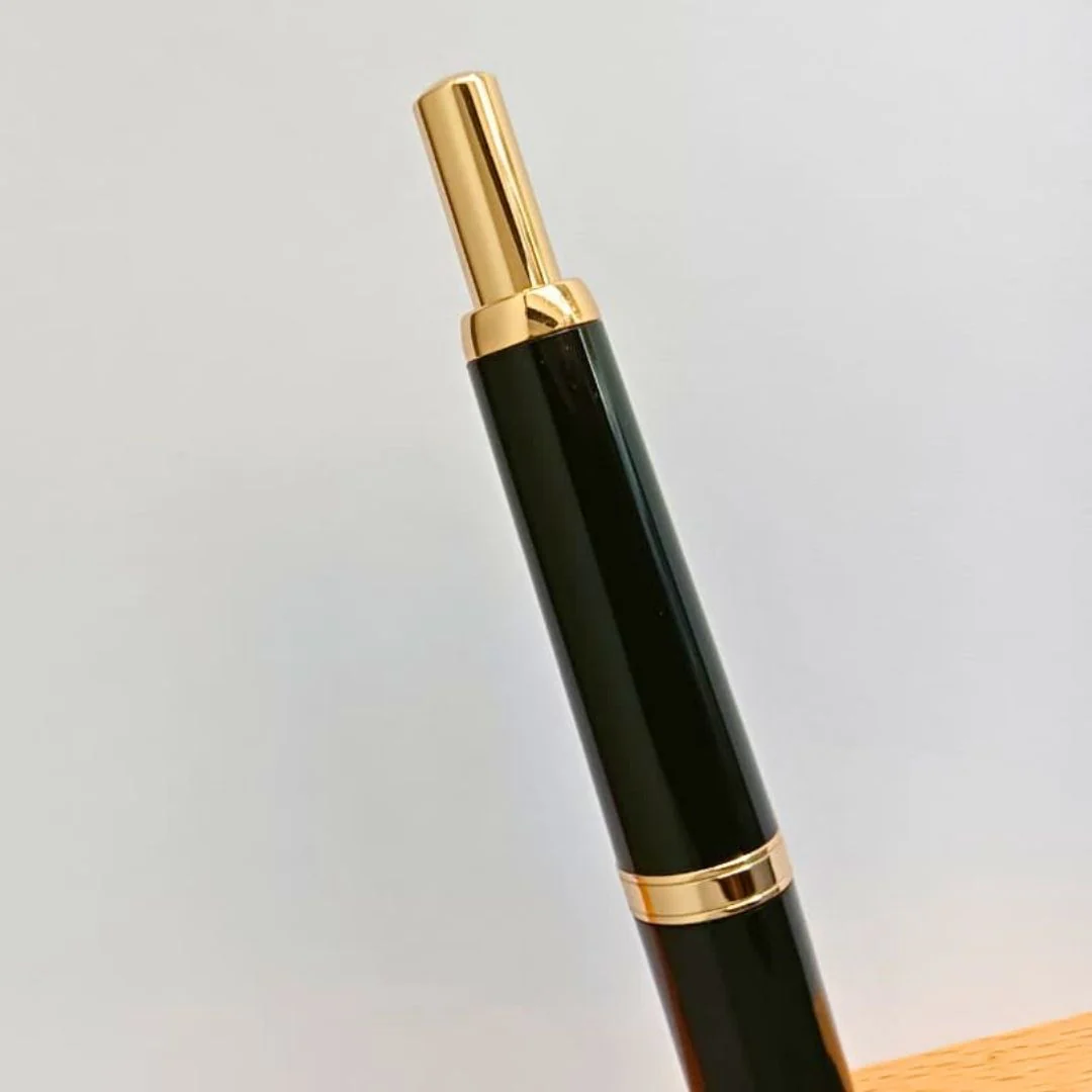 Jinhao 20 Press Retractable Fountain Pen –Piano Black Colors –Plastic Body (Golden clip)-  Fine & Extra Fine Nib with Converter – Smooth Writing Daily Pen (No Ink Included) - Image 6
