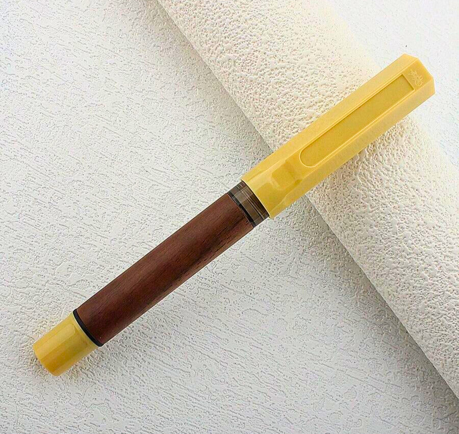 Jinhao 62 Wooden Fountain Pen - Fine Nib (0.5mm) with Converter, Perfect for Calligraphy, School, and Office Use - Image 4