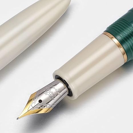 Jinhao 82 Green Mini Fountain Pen With Extra Fine, Smooth Writing Pocket Pen, Gold Trim, Acrylic Green, Includes Converter - Image 5