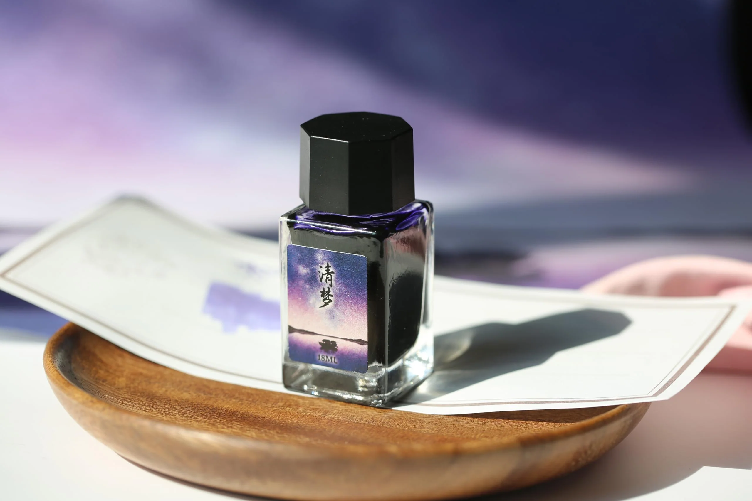 Moonman 18ml Glass Bottle Fountain Pen Colour Ink, No Blocking, Non Carbon Dye, Classic Designed Bottle Ink (Purple) - Image 2
