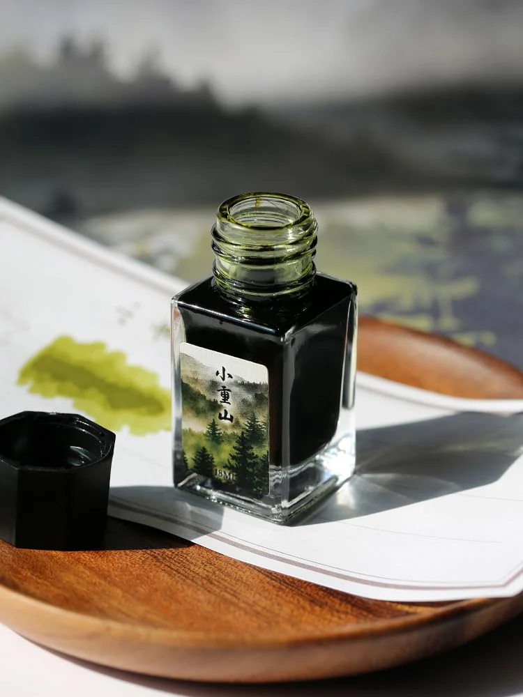 Moonman 18ml Glass Bottle Fountain Pen Colour Ink, No Blocking, Non Carbon Dye, Classic Designed Bottle Ink (Muddy Green) - Image 6