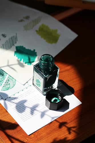 Moonman - Dark Green 18ml Glass Bottle With Colorful Fresh Pigment Type, Waterproof Ink That Does Not Fade, Classic Designed Bottle Ink - Image 3