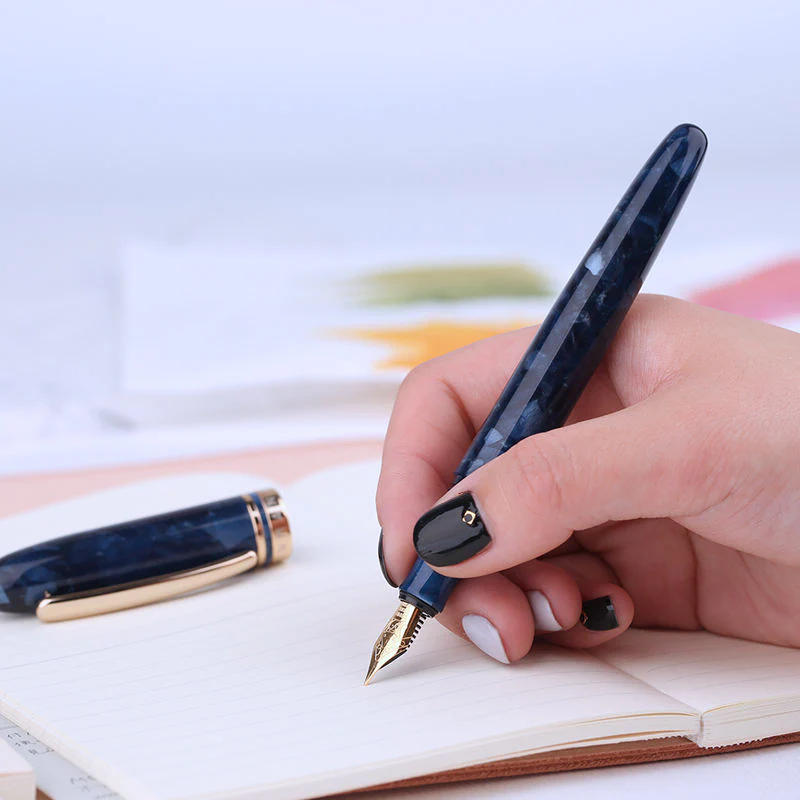 Moonman M200 Sapphire Blue Fountain Pen – Iridium Fine Nib, Gold Clip, Vintage Resin Body with Schmidt Converter - Image 2