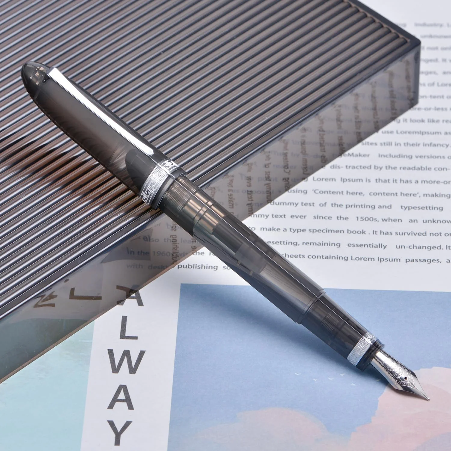 Moonman V60 Grey Transparent Piston Fountain Pen, Fine Nib (0.5mm), Triangular Resin Body, Gift Box Included - Image 5