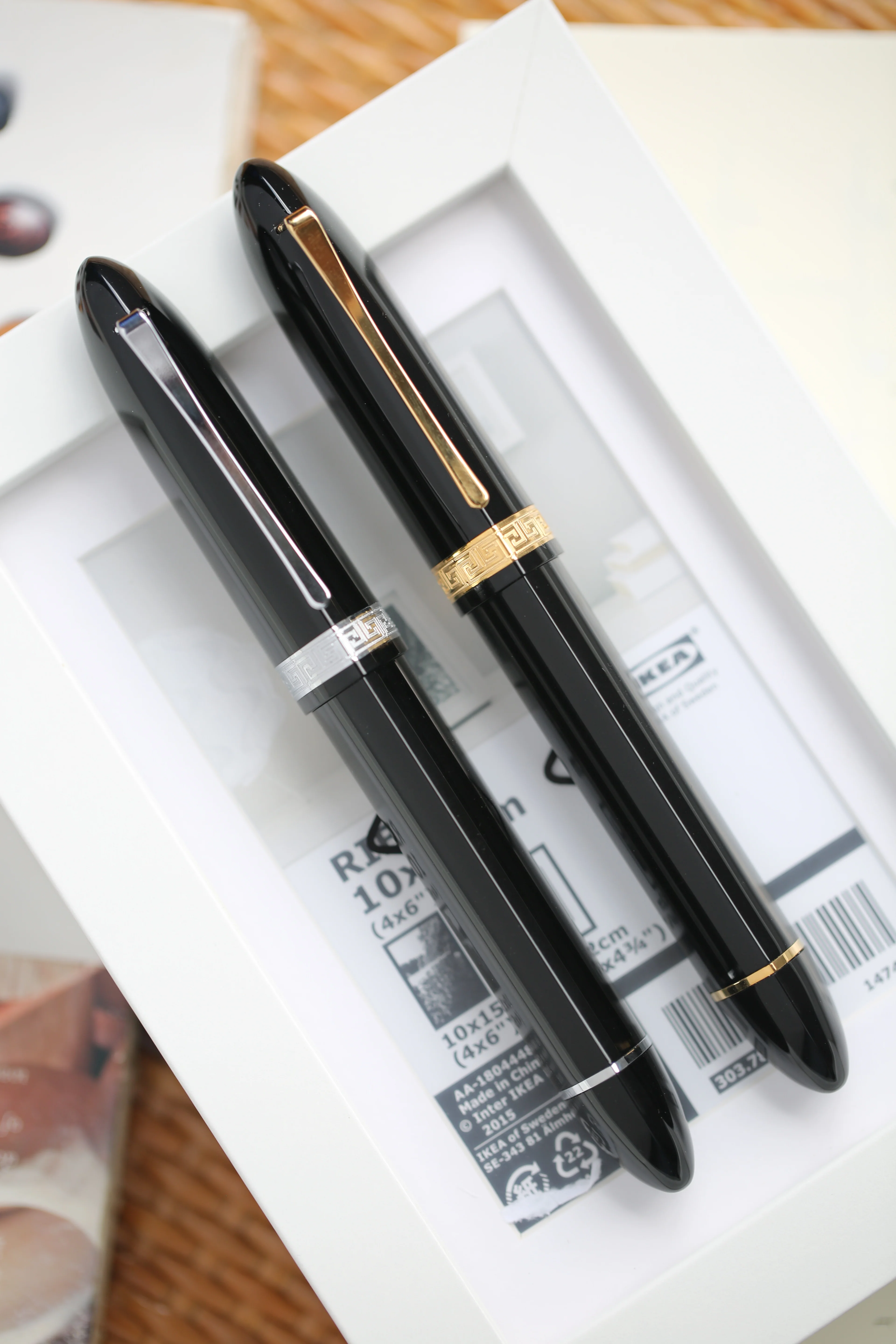 Moonman V60 Triangular Piston Fountain Pen – Ergonomic Fine Writing Instrument with Resin Body And Gift Box (Black With Golden Clip And Trim) - Image 7