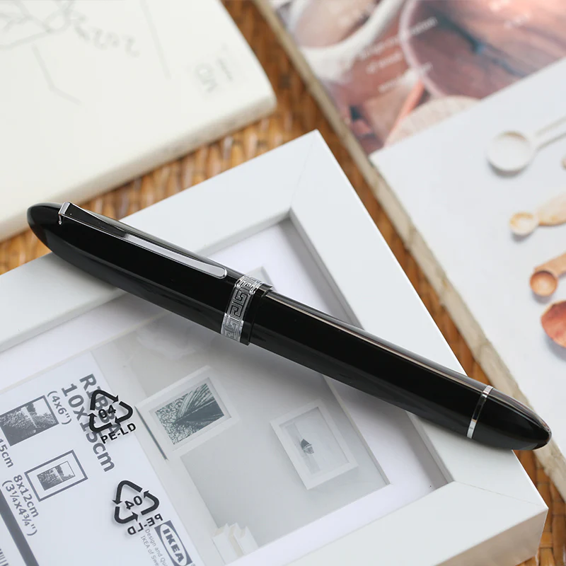 Moonman V60 Triangular Piston Rollerball Pen – Ergonomic Fine Writing Instrument with Resin Body & Gift Box - Image 10