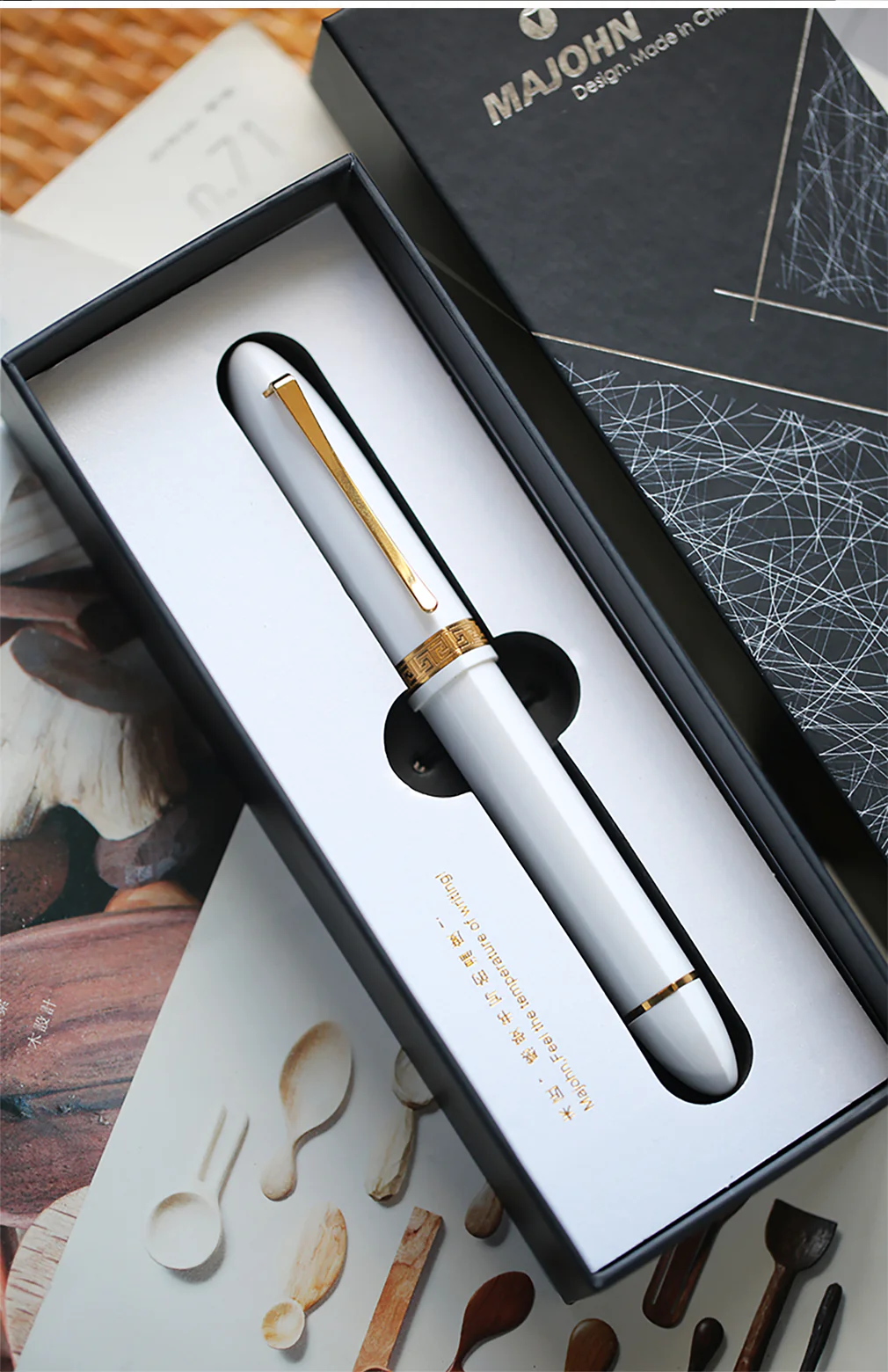 Moonman V60 Triangular Piston Rollerball Pen – Ergonomic Fine Writing Instrument with Resin Body & Gift Box - Image 7