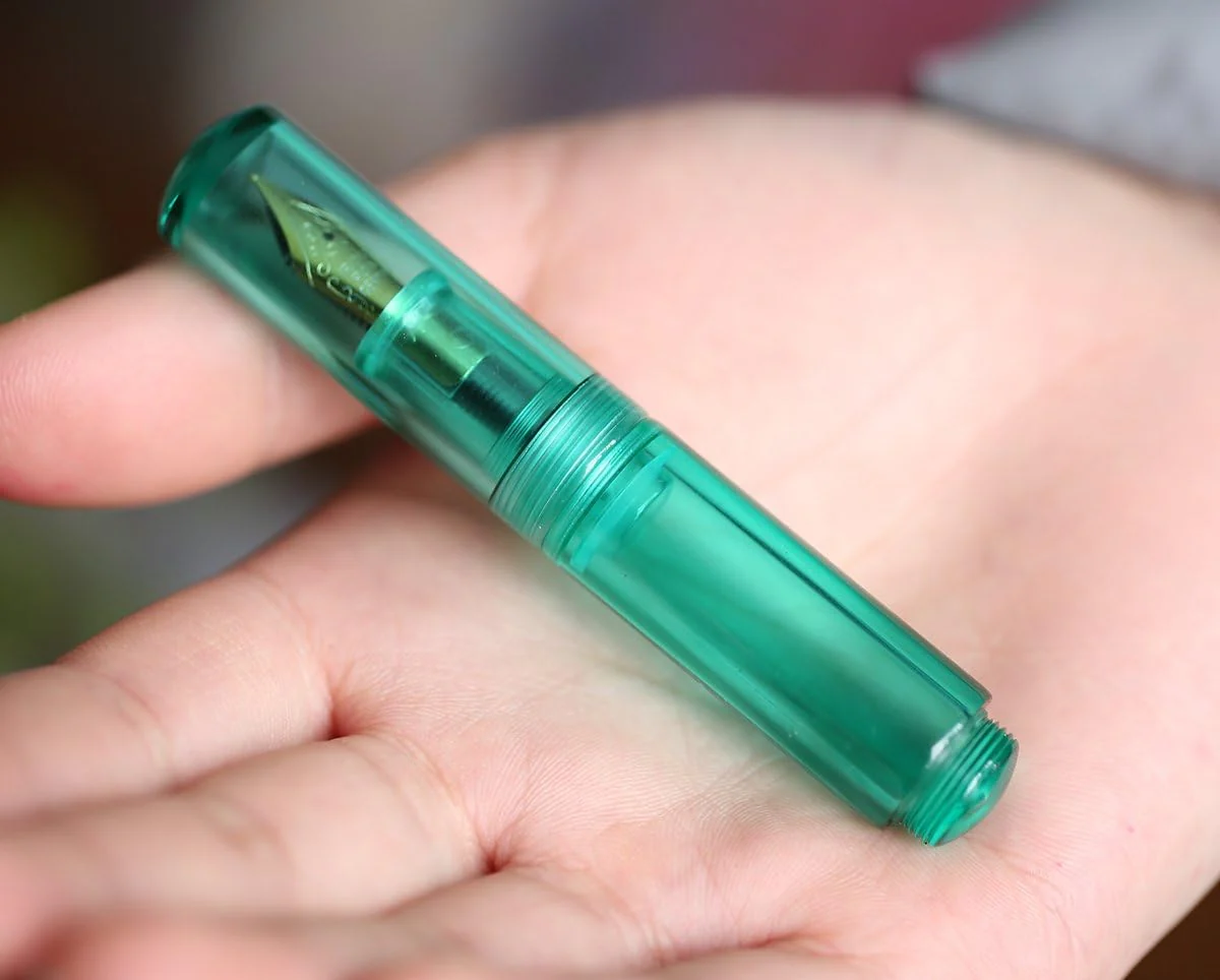 Moonman Wancai Mini Transparent Pocket Fountain Pen - Fine Nib (Green) - Image 4