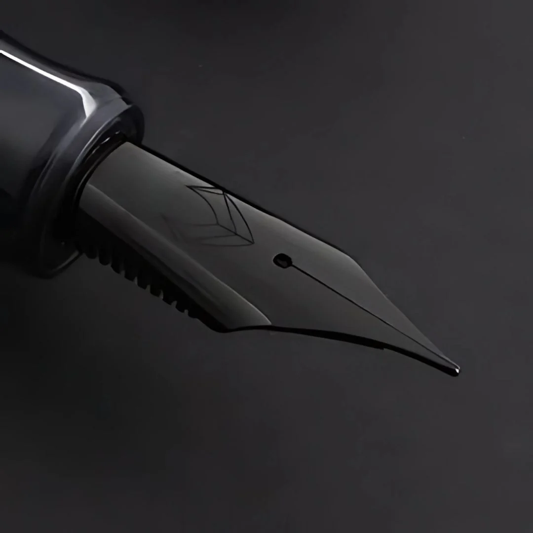 Natami Super Warship Fountain Pen – Fine Nib, Transparent Clear Body, Vacuum Filling System (Black Storms Design) - Image 6