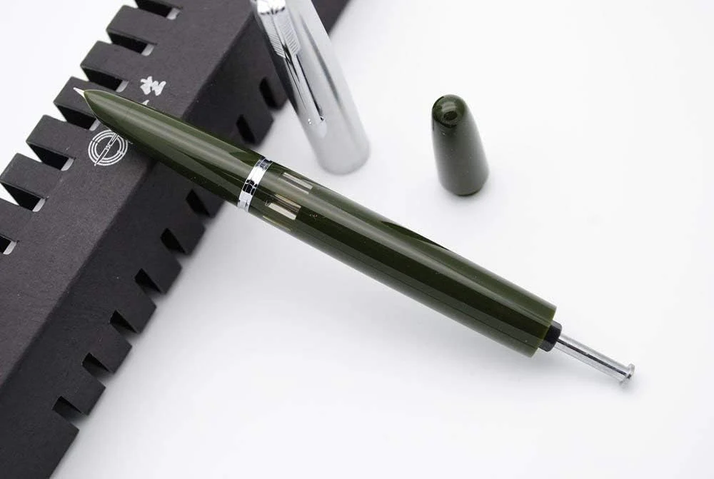 Wing Sung 601 Steel Cap Vacumatic Fountain Pen – Parrot Green with Ink Window, Fine Nib, Box Included - Image 4