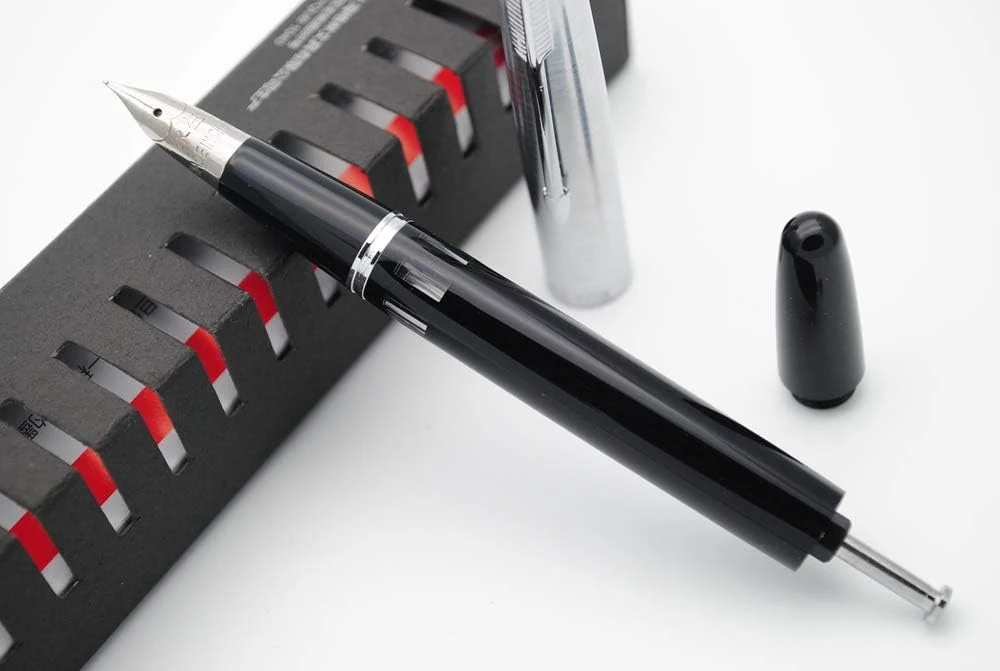 Wing Sung 601A Black Vacumatic Fountain Pen – Fine 0.5mm Nib, Resin Body with Steel Cap, Push-Type, Converter & Box (No Ink) - Image 2
