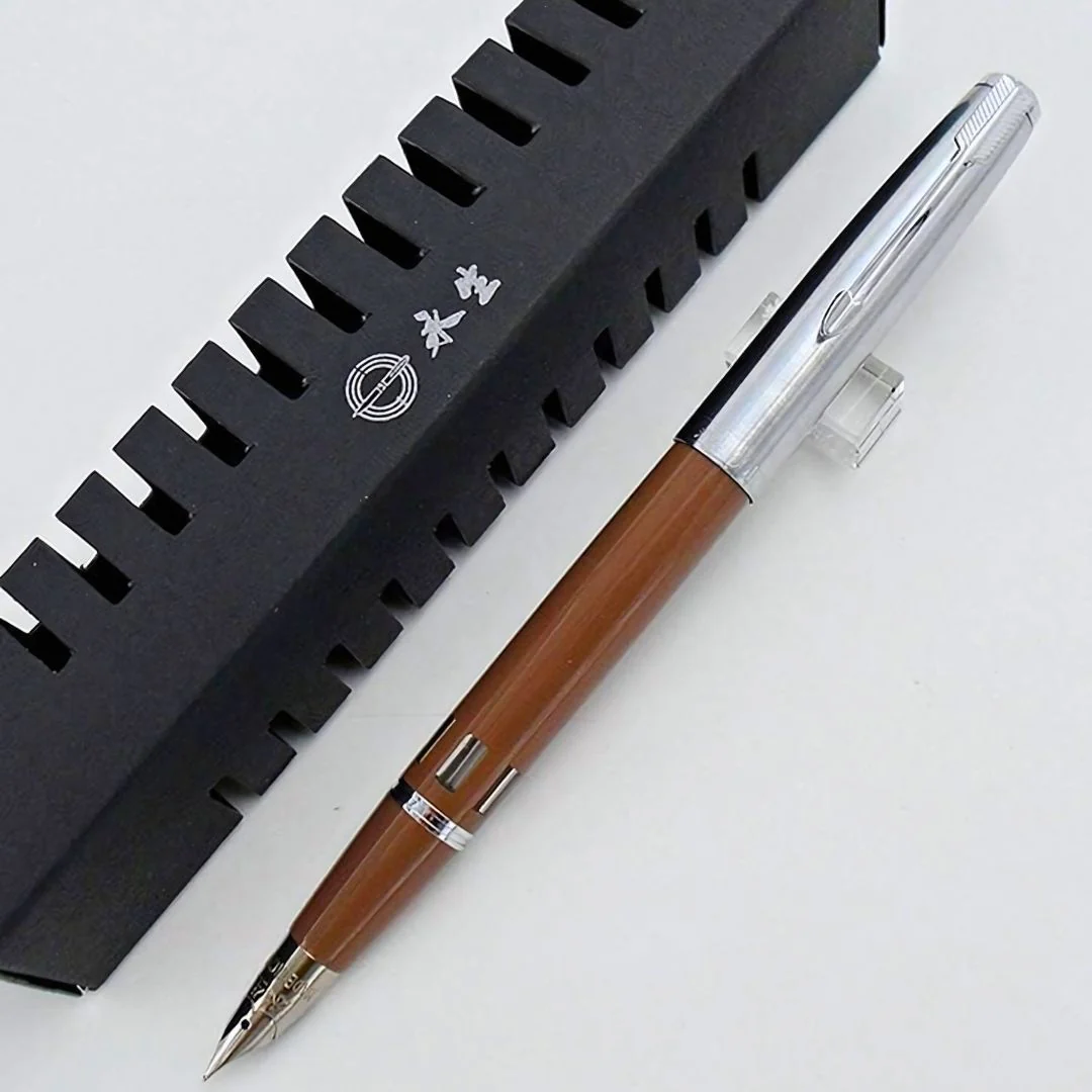 Wing Sung 601A Brown Steel Cap Vacumatic Fountain Pen with Ink Window – 0.5mm Fine Nib, Resin Body, Push-Cap with Converter & Box (No Ink) - Image 8