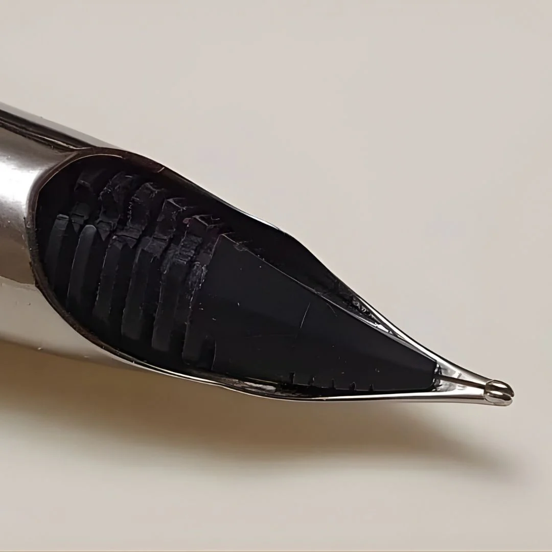 Wing Sung 601A Brown Vacumatic Fountain Pen – Fine 0.5mm Nib, Resin Body with Steel Cap, Push-Type, Converter & Box (No Ink) - Image 4