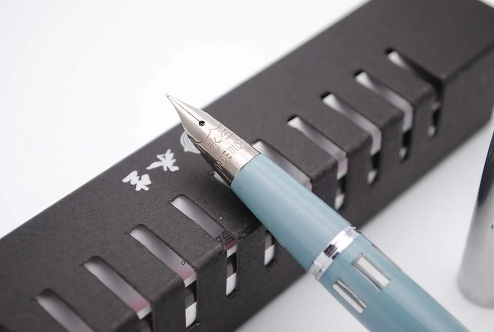 Wing Sung 601A Lake blue Vacumatic Fountain Pen – Fine 0.5mm Nib, Resin Body with Steel Cap, Push-Type, Converter & Box (No Ink) - Image 3