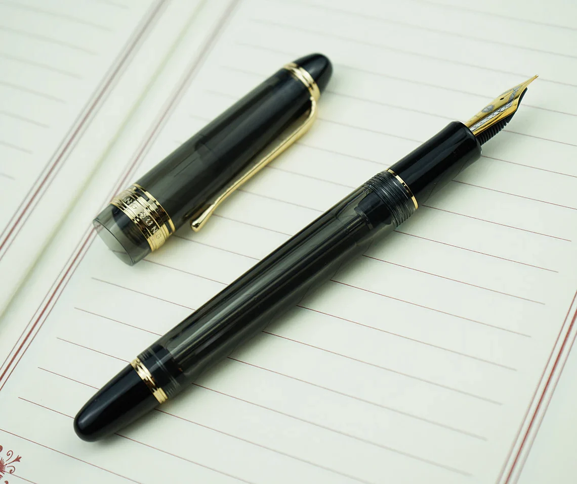 Wing Sung 699 Vacuum Filling Fountain Pen – Medium Steel Nib, Translucent Black Acrylic with Gold Clip - Image 2