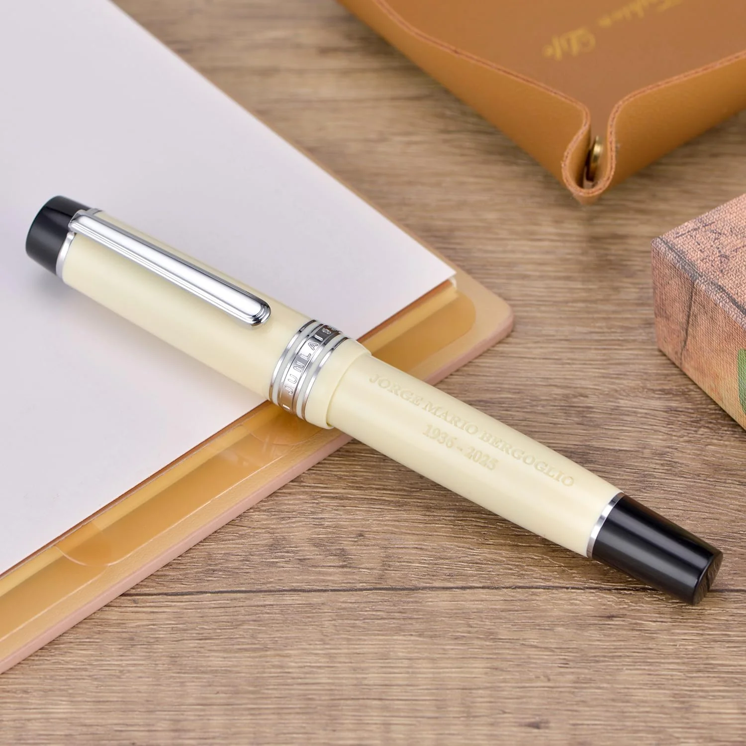 Wing Sung Junlai 930 Piston Fountain Pen – Limited Edition Ivory White (Silver Trim) (Fine, Medium, Broad Nib) - Image 2